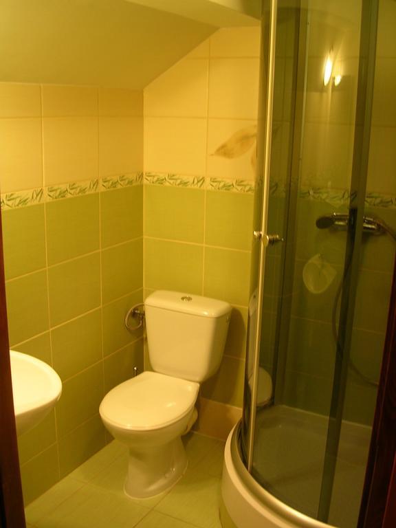 Pokoje Goscinne U Krysi Mizerna Room photo